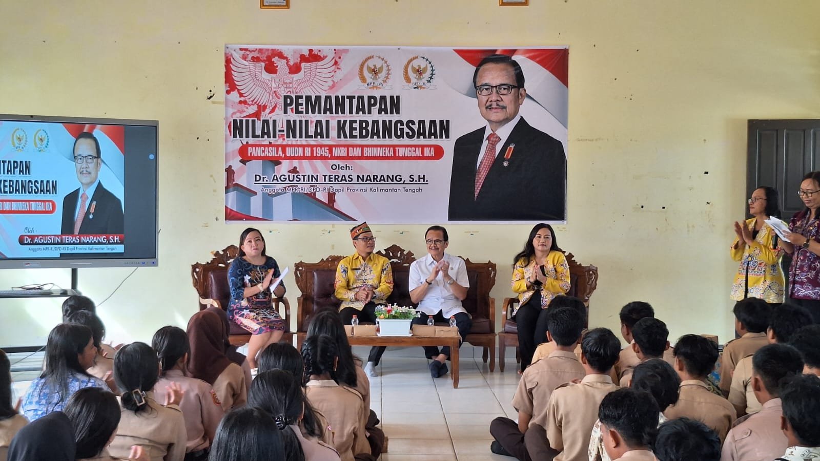 Pelaksanaan Sosialisasi 4 Pilar di SMAN 10 Palangka Raya (7)